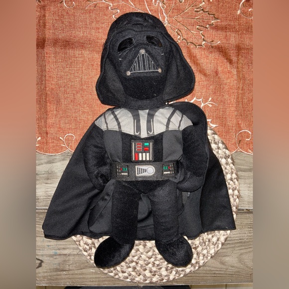 Darth Vader Plush Backpack Universal Studios Disney School Christmas Gift - Picture 1 of 4